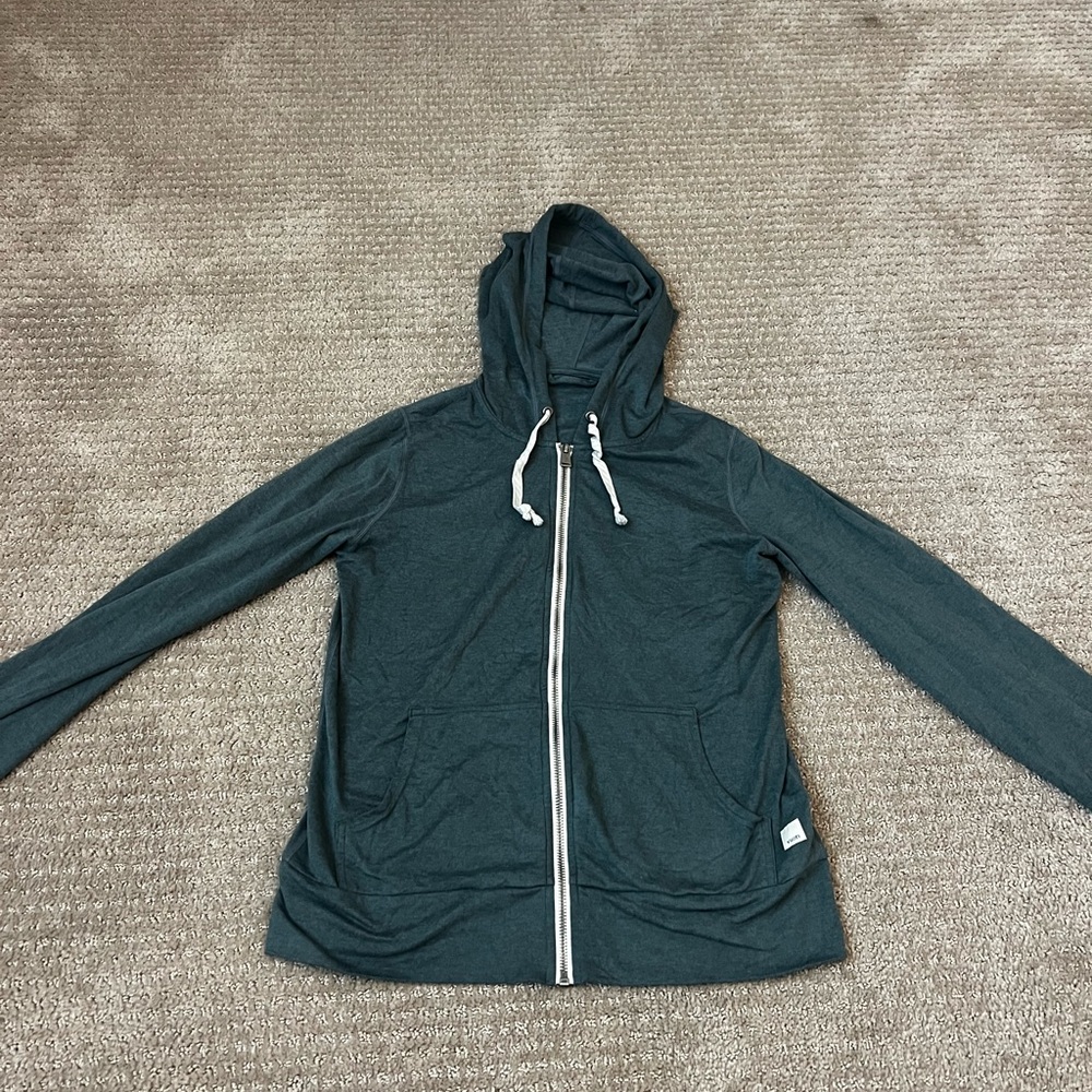 Vuori Women’s Halo Performance Hoodie 2.0